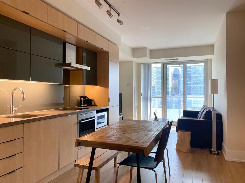 Grand View 2Br/2Ba Condos Cn Tower,Union,Tiff/Mtcc Toronto Zewnętrze zdjęcie