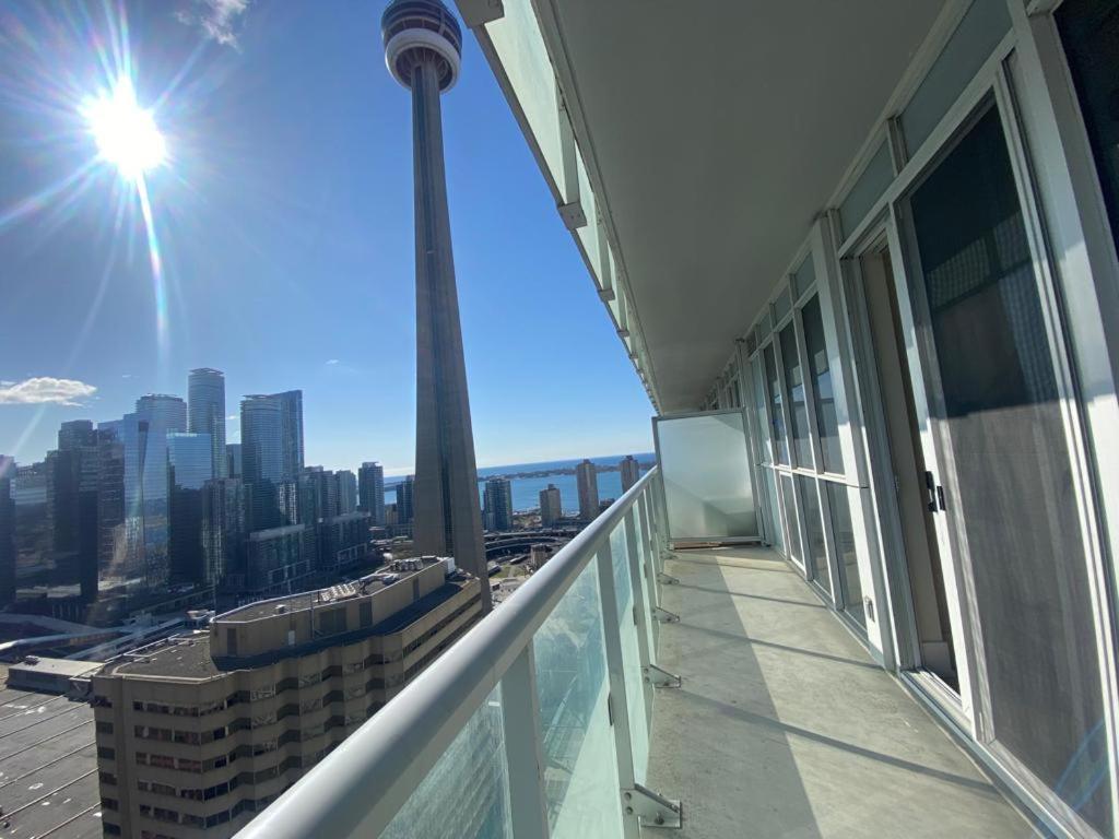Grand View 2Br/2Ba Condos Cn Tower,Union,Tiff/Mtcc Toronto Zewnętrze zdjęcie
